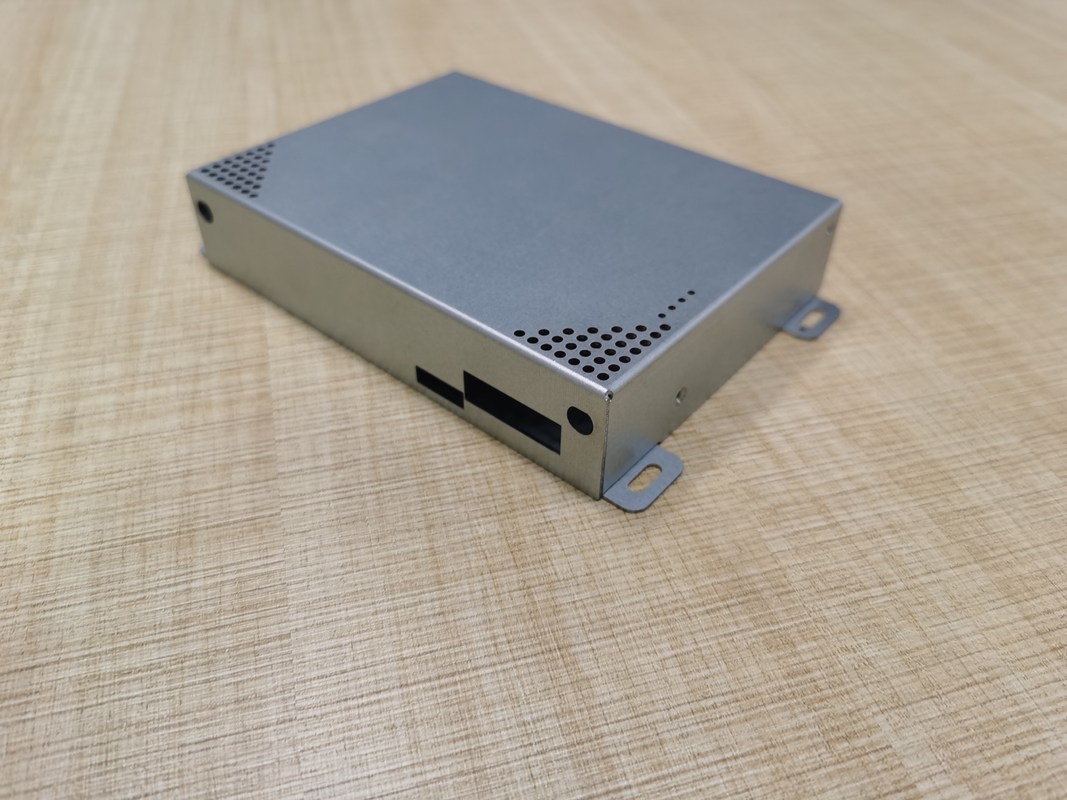 أجزاء النموذج الأول من طابع الصفحة المعدنية من الألومنيوم 1u 2u 3u 4u محفظة الخادم