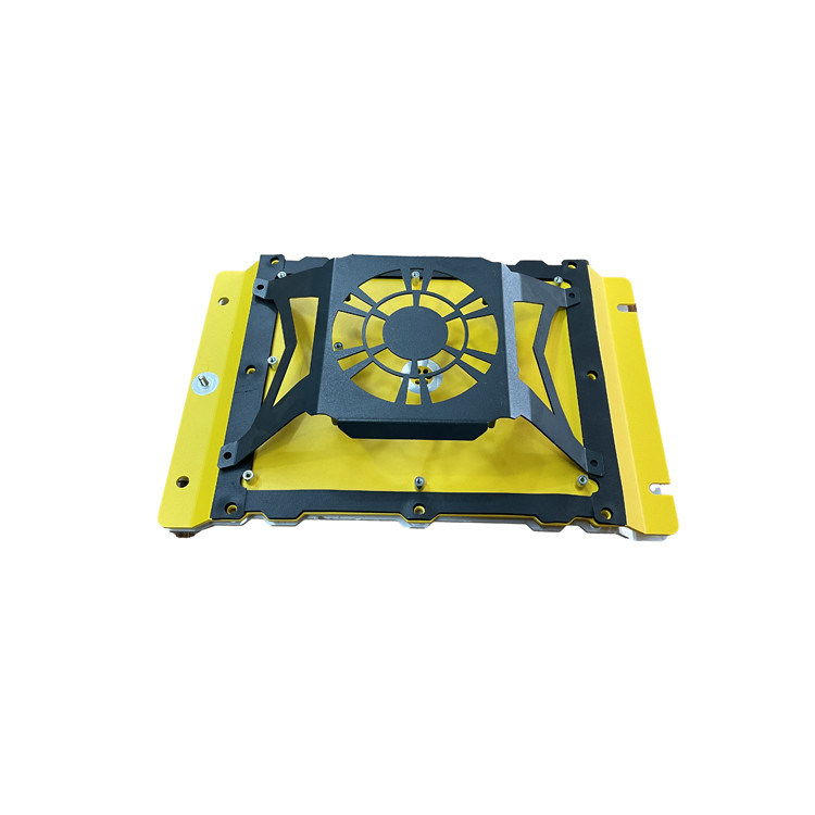 Nhà sản xuất chuyên nghiệp Chất lượng hàng đầu quảng cáo OEM tùy chỉnh Bảng kim loại đập kim loại phụ kiện uốn cong